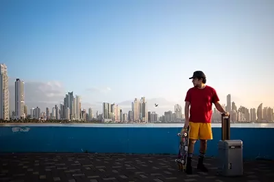 MEET PELI PRO LEO ROSAS